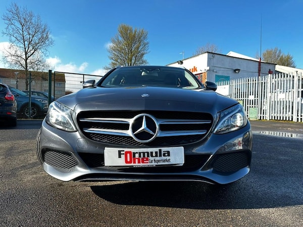 Used Mercedes-Benz C-Class 2015 for sale - 67193544: Photo 2