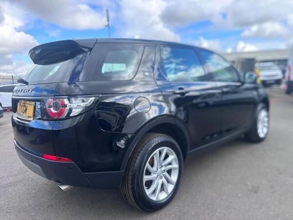 Used Land Rover Discovery Sport 2018 for sale - 68316437: Photo 6