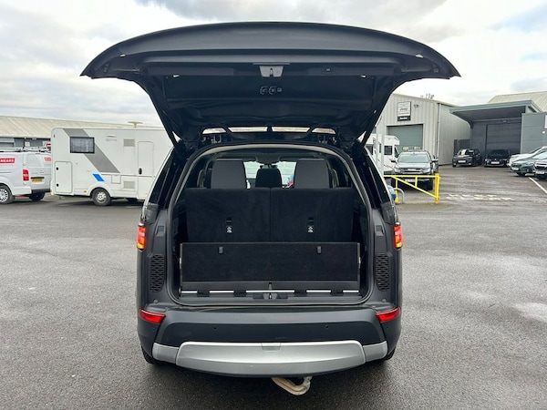 Used Land Rover Discovery 2018 for sale - 69603844: Photo 10