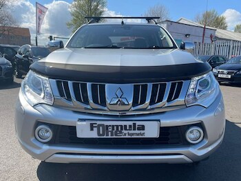Used Mitsubishi L200 2015 for sale - 62708492: Photo