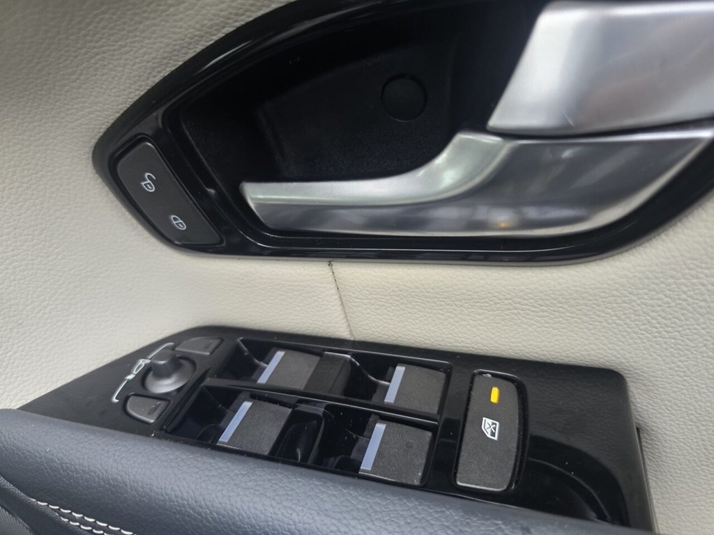 Used Land Rover Range Rover Evoque 2017 for sale - 77571987: Photo 17