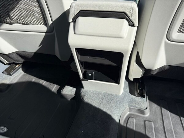 Used Land Rover Discovery Sport 2016 for sale - 75726981: Photo 36