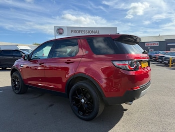 Used Land Rover Discovery Sport 2016 for sale - 75726981: Photo