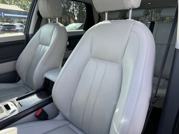 Used Land Rover Discovery Sport 2016 for sale - 75726981: Photo 43