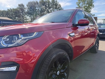 Used Land Rover Discovery Sport 2016 for sale - 75726981: Photo
