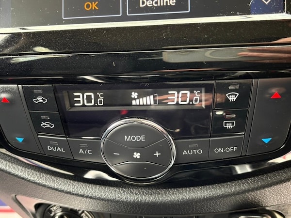 Used Nissan Navara 2021 for sale - 76132836: Photo 27