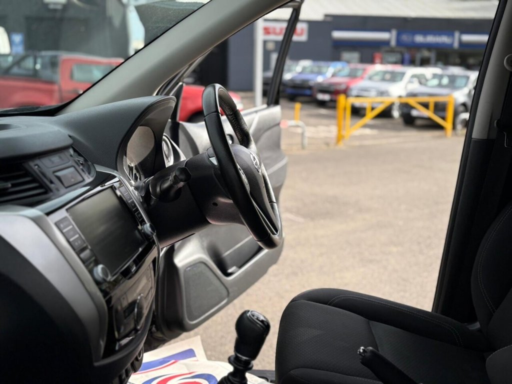 Used Nissan Navara 2021 for sale - 76132836: Photo 38