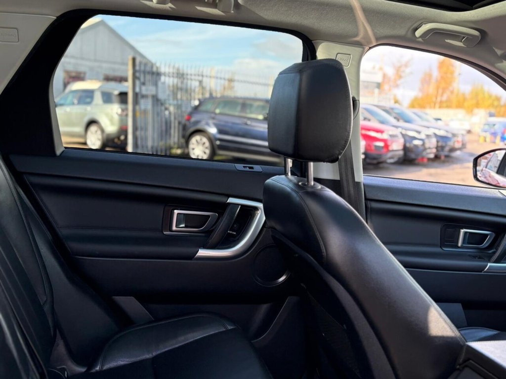 Used Land Rover Discovery Sport 2019 for sale - 76304233: Photo 30