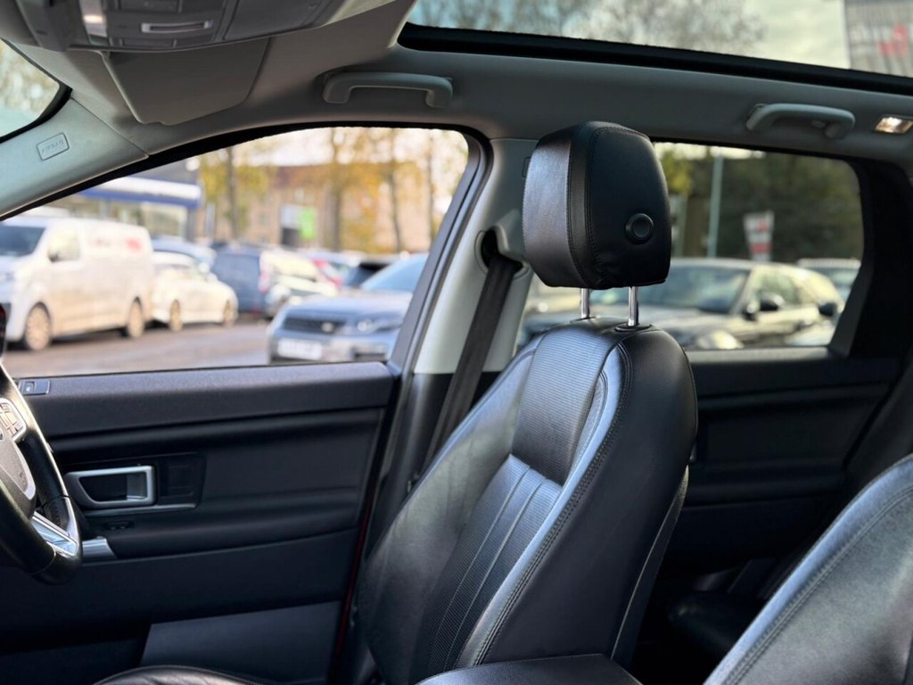 Used Land Rover Discovery Sport 2019 for sale - 76304233: Photo 32