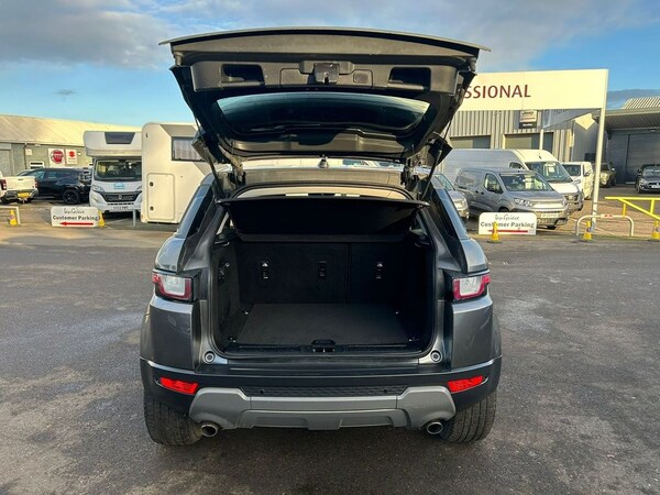 Used Land Rover Range Rover Evoque 2017 for sale - 69218606: Photo 11