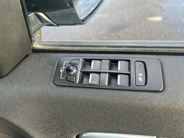 Used Land Rover Discovery Sport 2017 for sale - 76303816: Photo 14