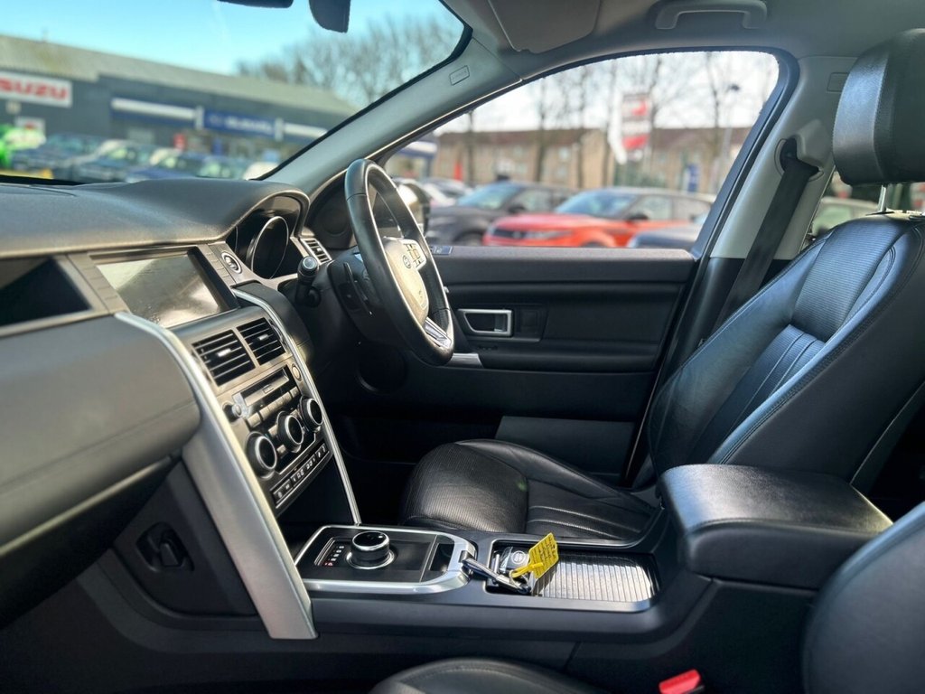 Used Land Rover Discovery Sport 2017 for sale - 76303816: Photo 26