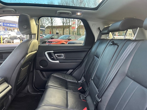 Used Land Rover Discovery Sport 2017 for sale - 76303816: Photo 27