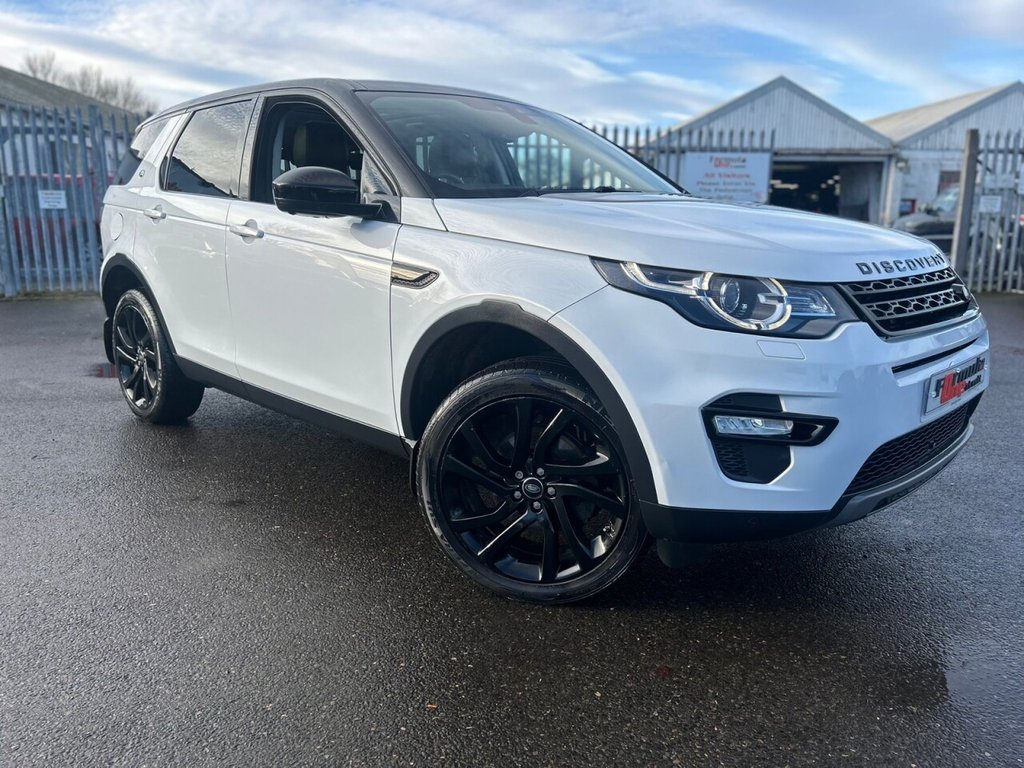 Used Land Rover Discovery Sport 2017 for sale - 76303816: Photo 4