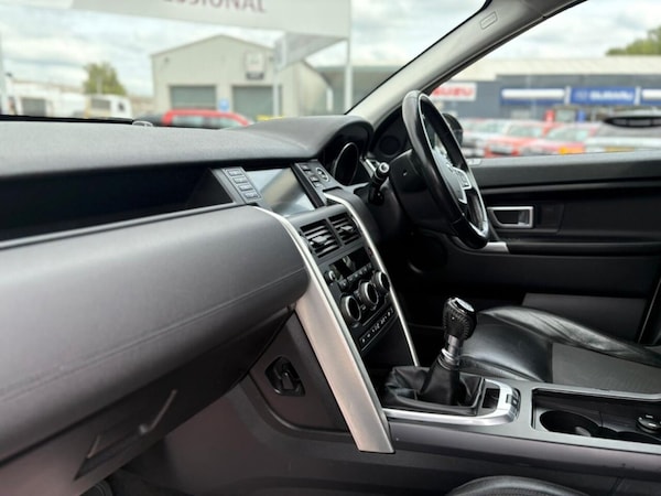 Used Land Rover Discovery Sport 2018 for sale - 74002432: Photo 29