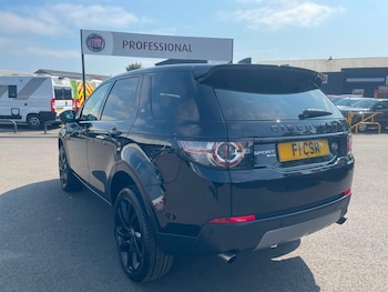 Used Land Rover Discovery Sport 2019 for sale - 78974868: Photo