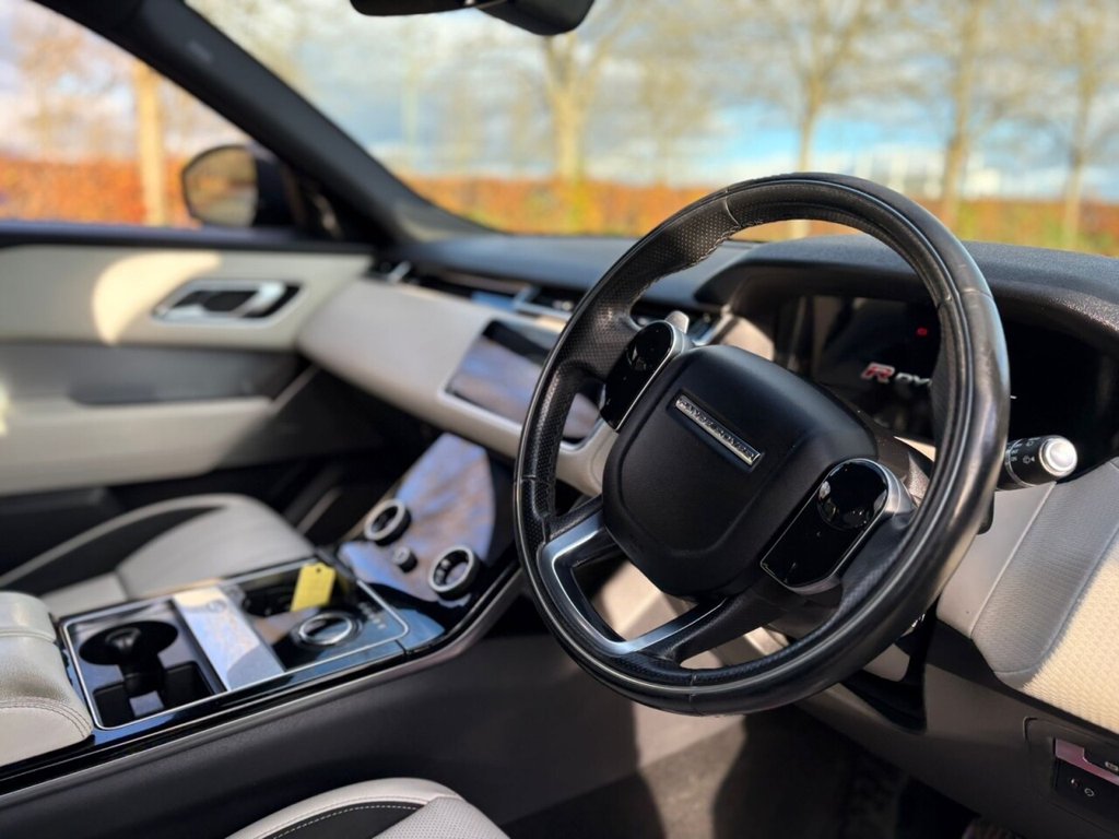 Used Land Rover Range Rover Velar 2018 for sale - 76345914: Photo 17