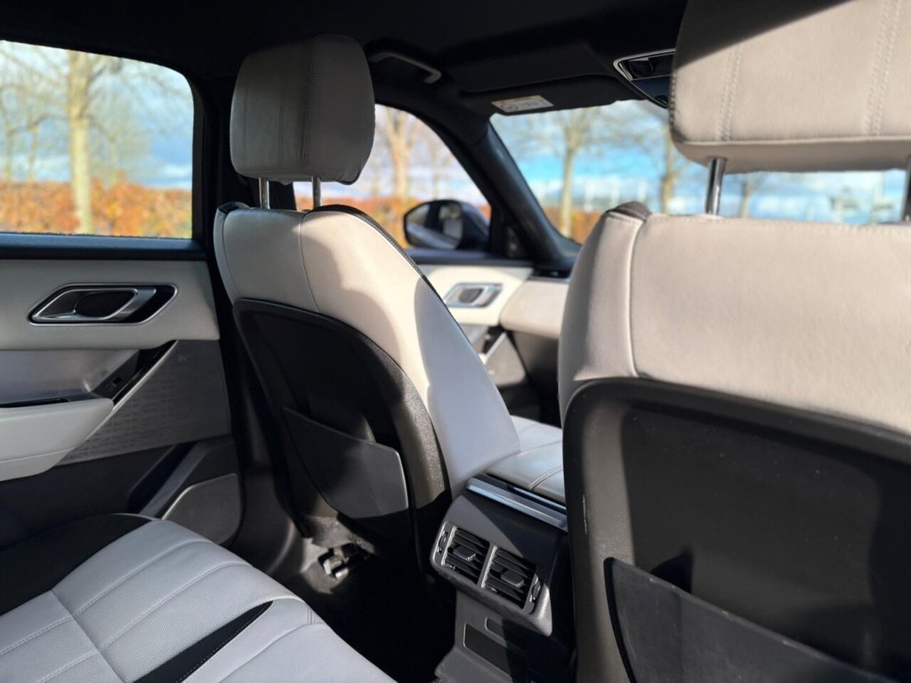 Used Land Rover Range Rover Velar 2018 for sale - 76345914: Photo 26