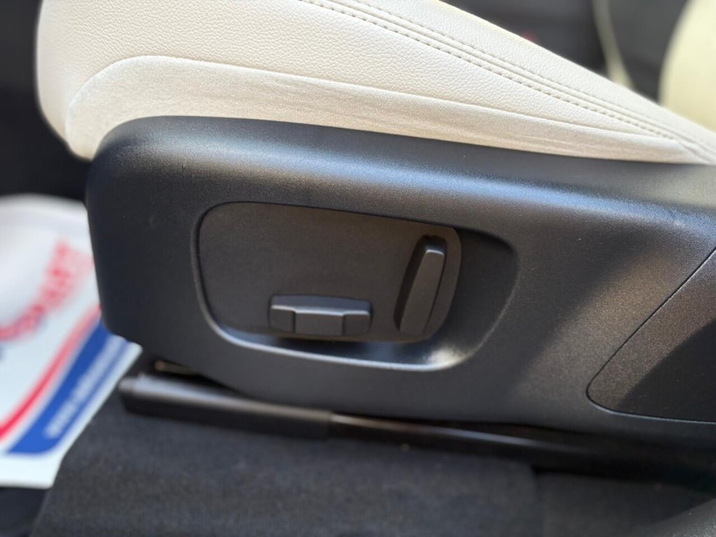 Used Land Rover Range Rover Velar 2018 for sale - 76345914: Photo 33