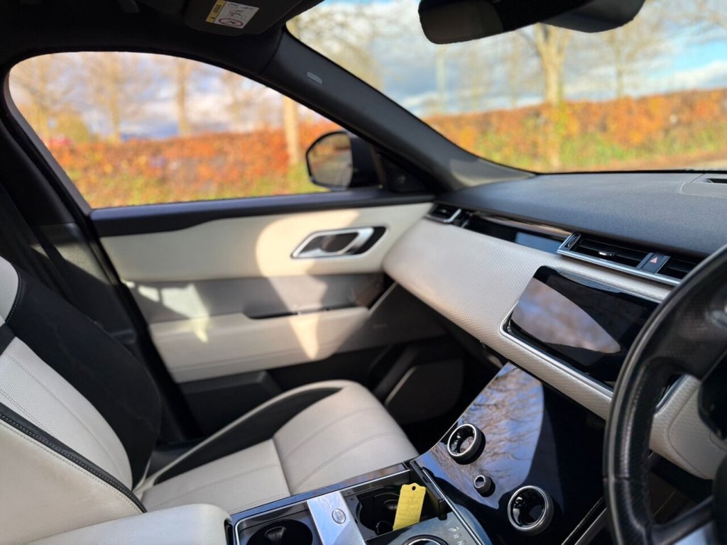 Used Land Rover Range Rover Velar 2018 for sale - 76345914: Photo 41