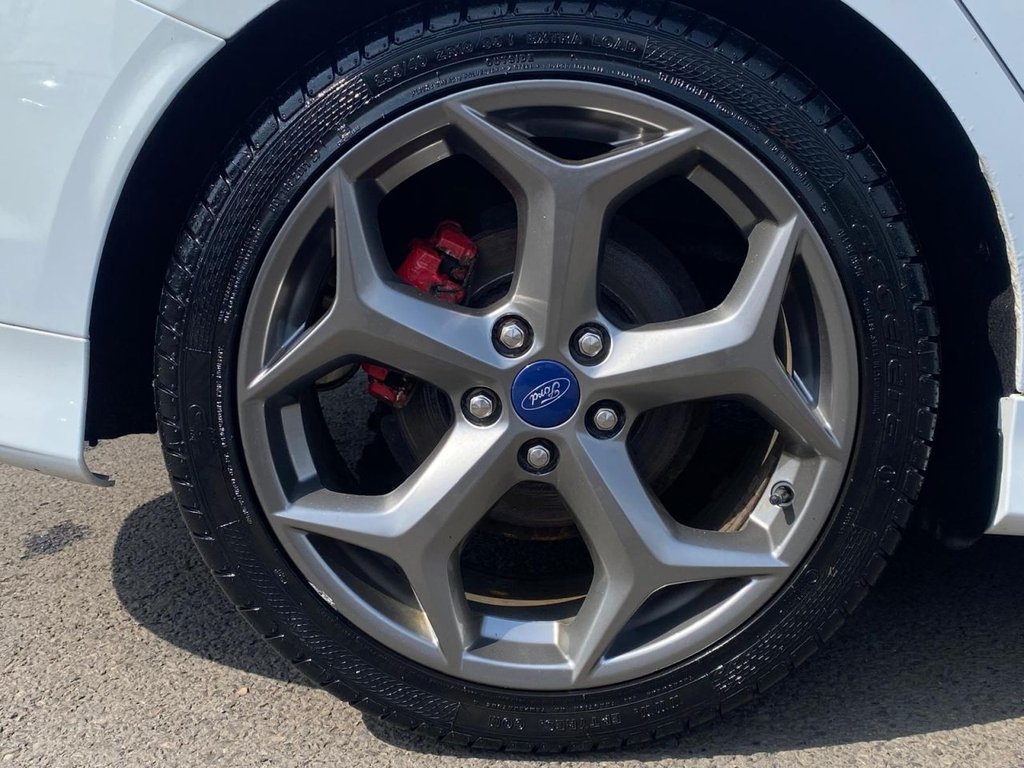 Used Ford Focus 2013 for sale - 77668745: Photo 17