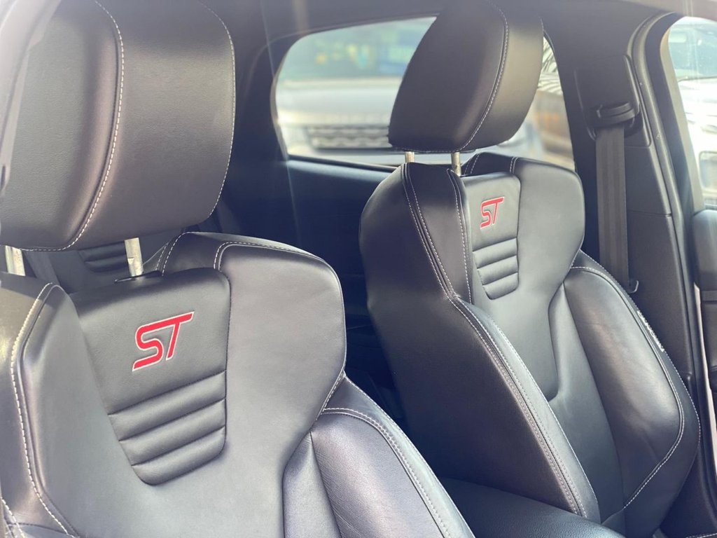 Used Ford Focus 2013 for sale - 77668745: Photo 18