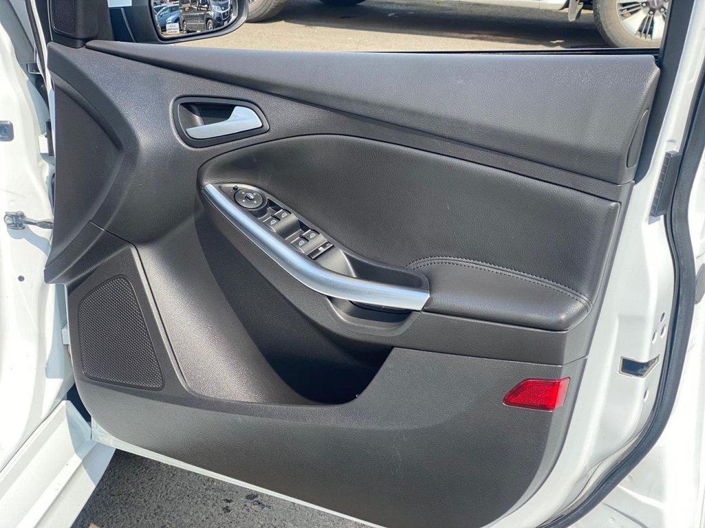 Used Ford Focus 2013 for sale - 77668745: Photo 20