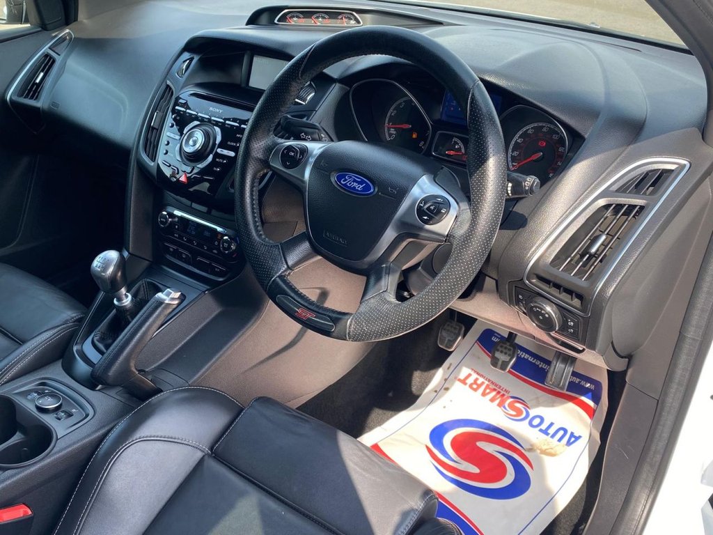 Used Ford Focus 2013 for sale - 77668745: Photo 22