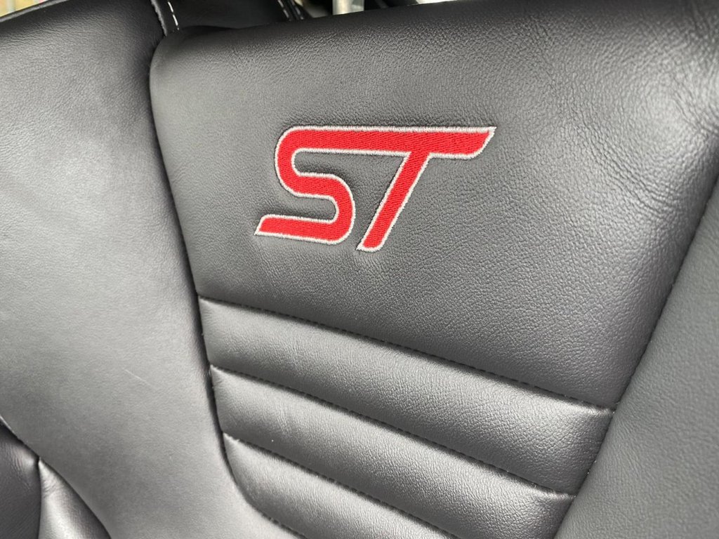 Used Ford Focus 2013 for sale - 77668745: Photo 40