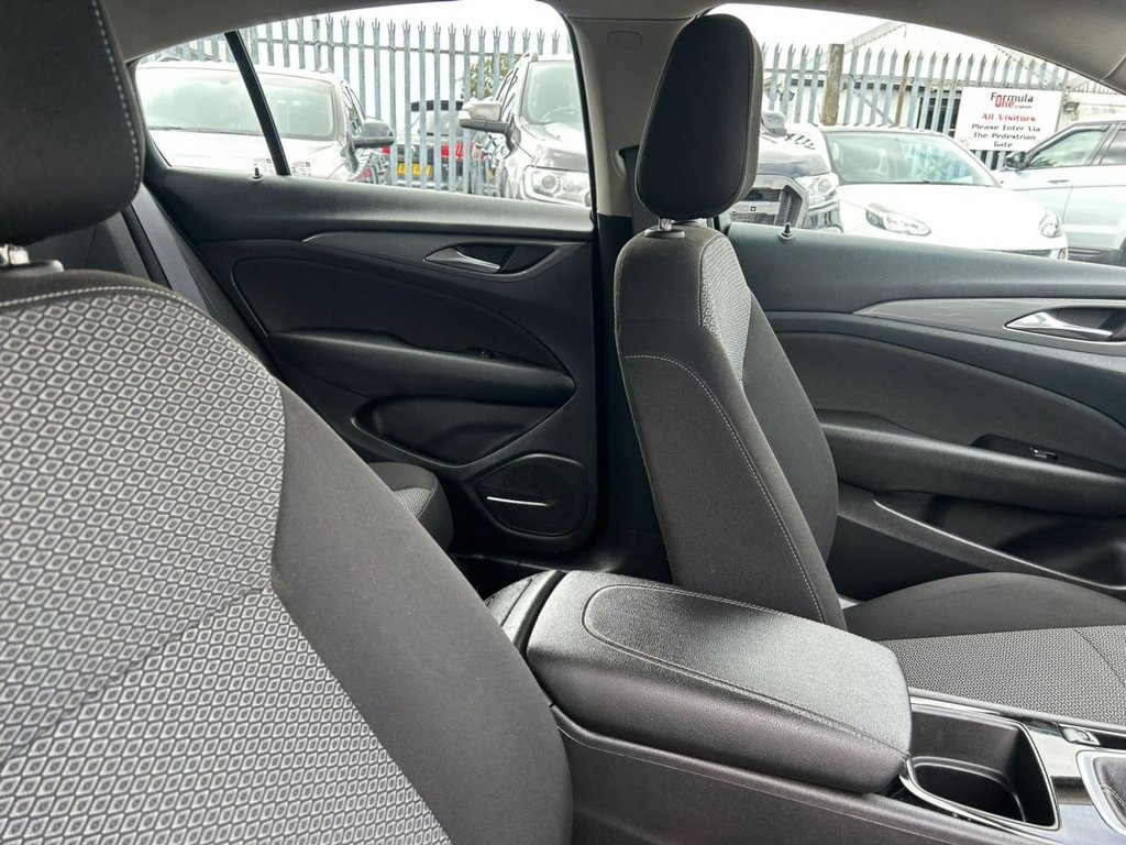 Used Vauxhall Insignia 2018 for sale - 77668759: Photo 22