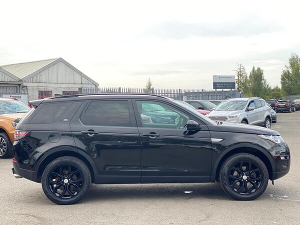 Used Land Rover Discovery Sport 2017 for sale - 74784027: Photo 8