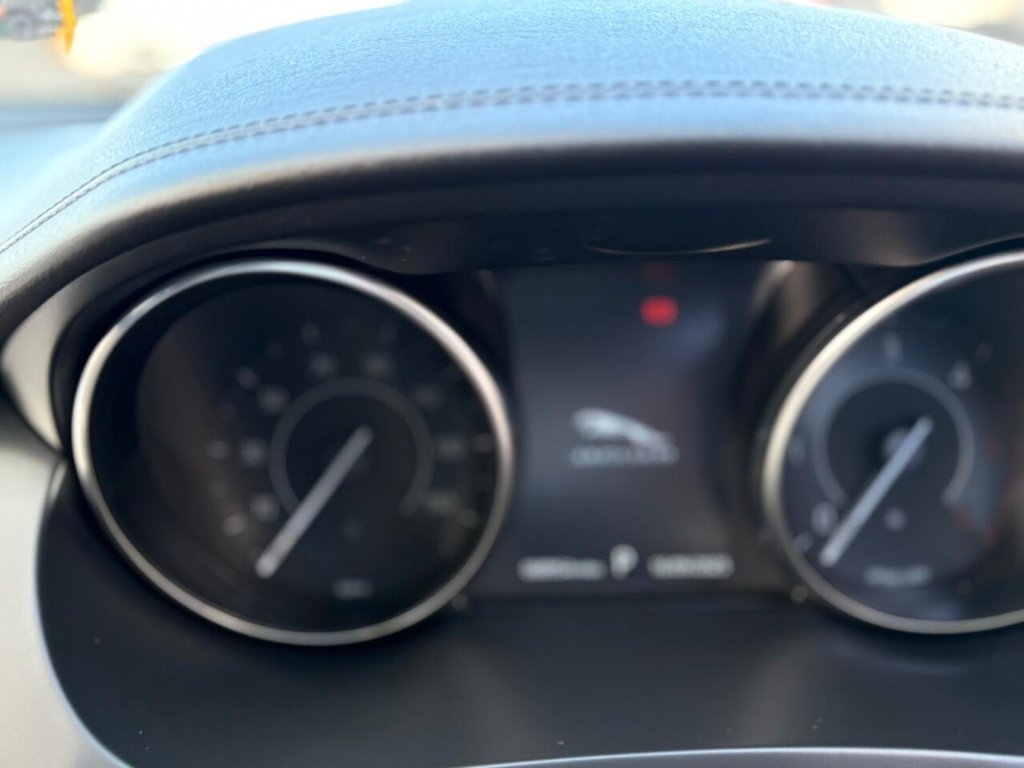 Used Jaguar E-Pace 2018 for sale - 75777510: Photo 25