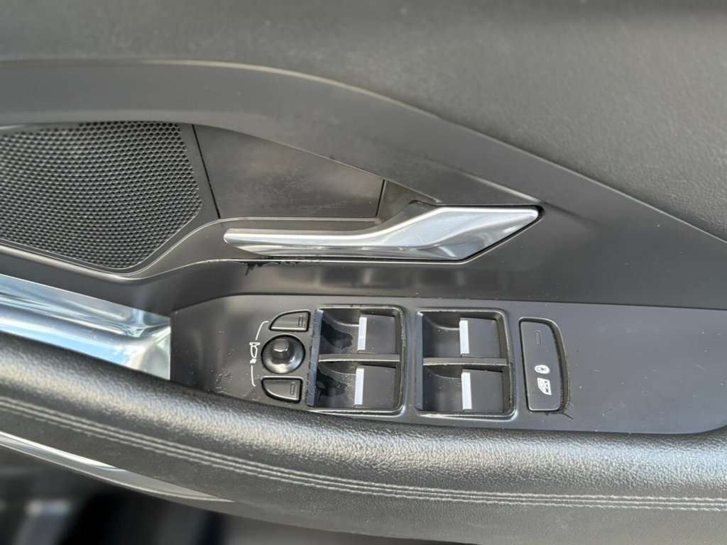 Used Jaguar E-Pace 2018 for sale - 75777510: Photo 27