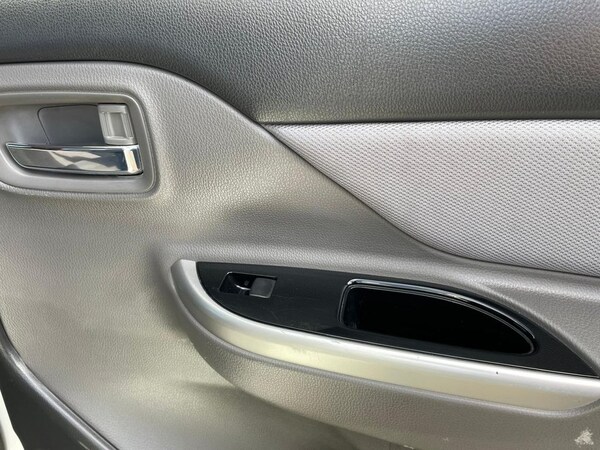 Used Mitsubishi L200 2017 for sale - 69945808: Photo 27