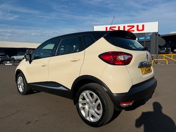 Used Renault Captur 2016 for sale - 79155363: Photo