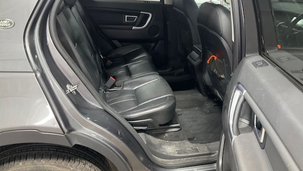 Used Land Rover Discovery Sport 2016 for sale - 71321513: Photo 11