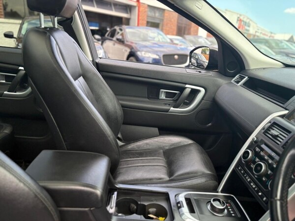 Used Land Rover Discovery Sport 2017 for sale - 75020041: Photo 21