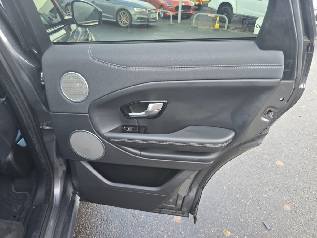 Used Land Rover Range Rover Evoque 2017 for sale - 76454334: Photo 37