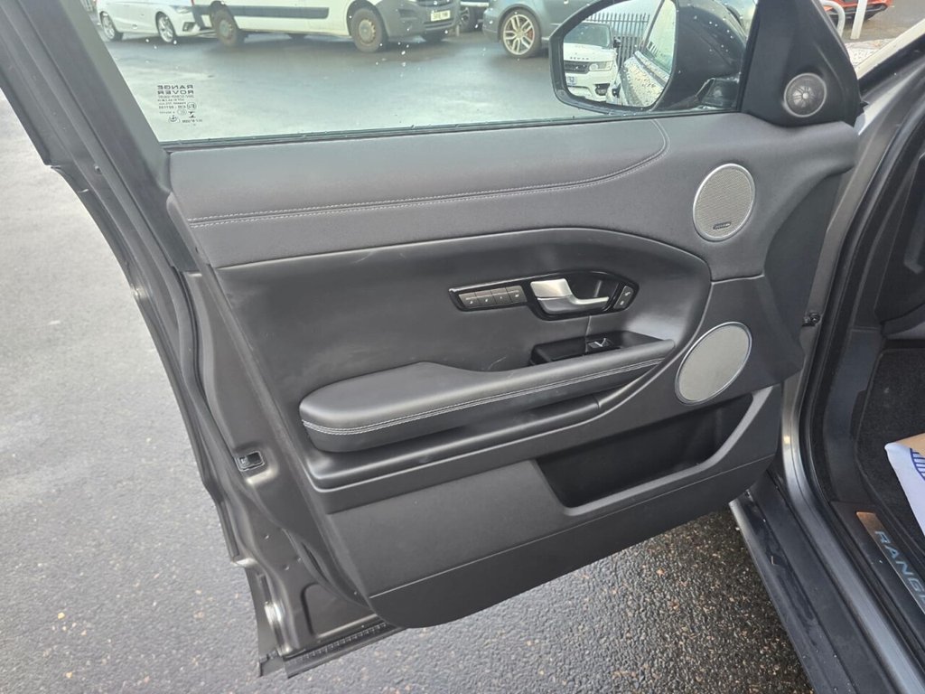 Used Land Rover Range Rover Evoque 2017 for sale - 76454334: Photo 44