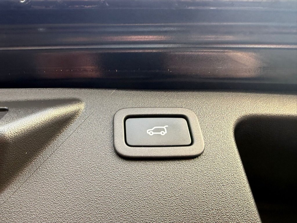 Used Land Rover Discovery Sport 2019 for sale - 76482315: Photo 29