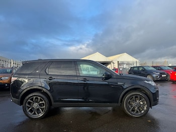 Used Land Rover Discovery Sport 2019 for sale - 76482315: Photo