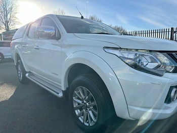 Used Mitsubishi L200 2018 for sale - 68707107: Photo