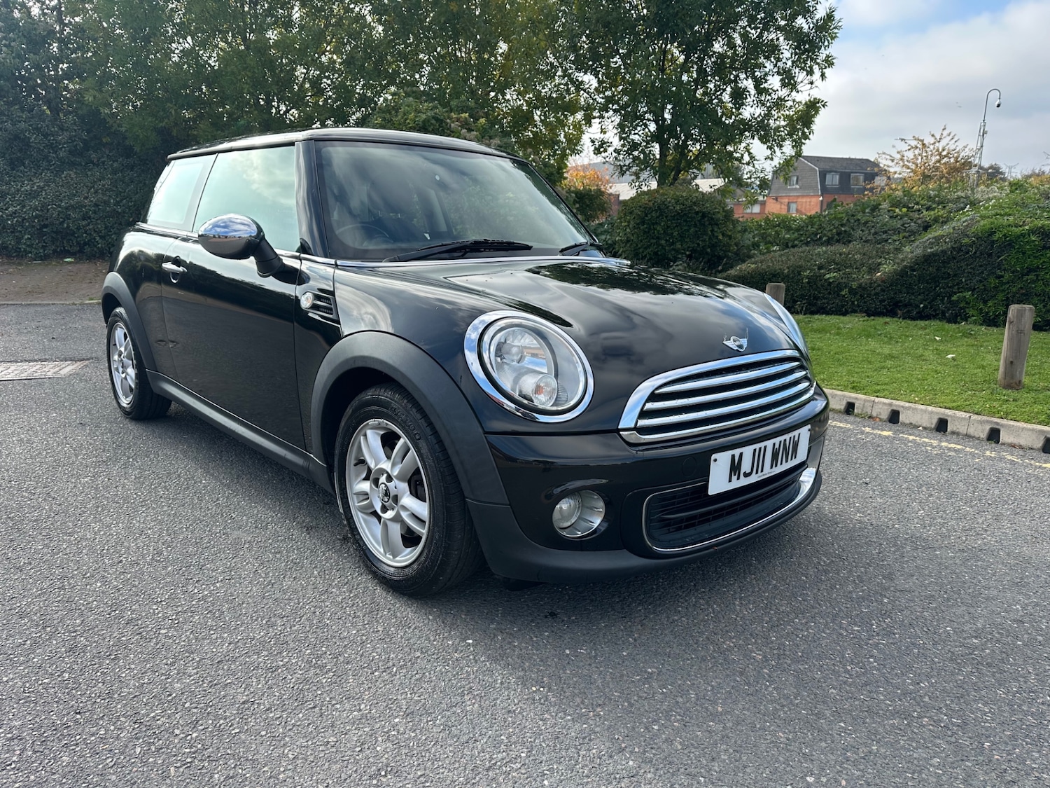 Used MINI Hatch 2011 for sale - 76249774: Photo 1