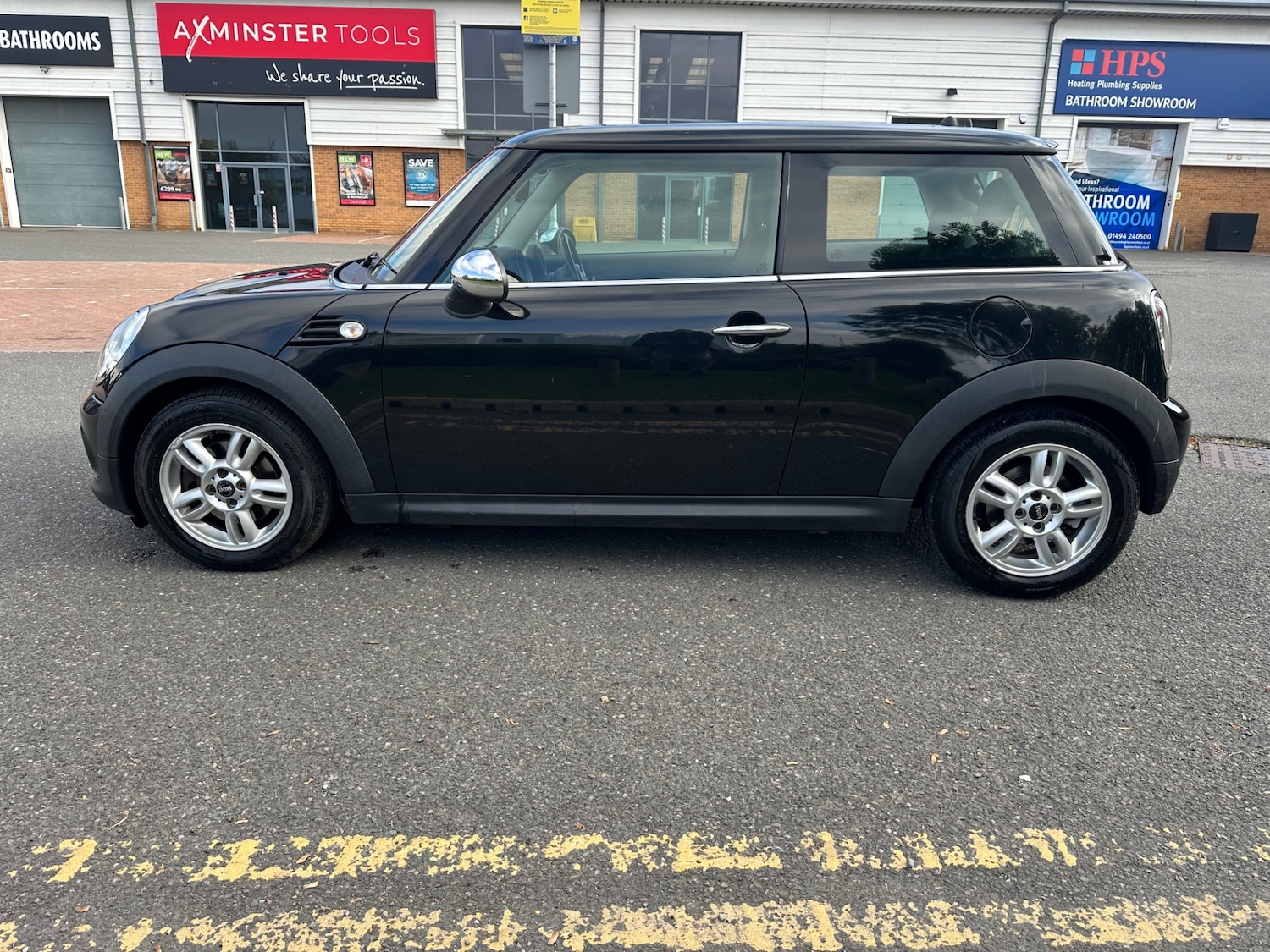 Used MINI Hatch 2011 for sale - 76249774: Photo 4