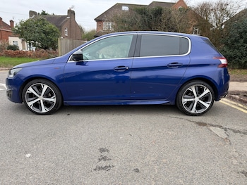 Used Peugeot 308 2015 for sale - 77649850: Photo