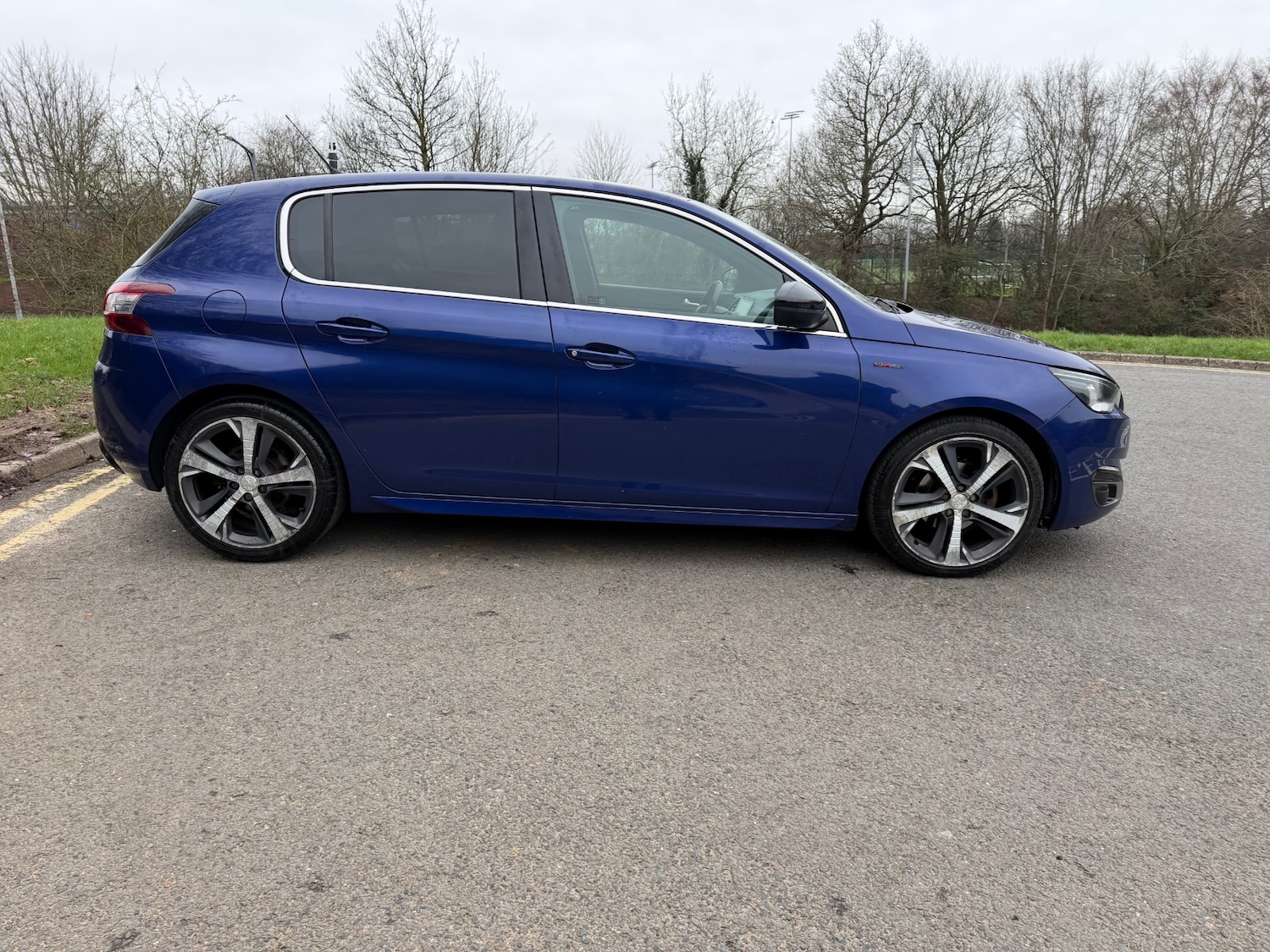 Used Peugeot 308 2015 for sale - 77649850: Photo 8