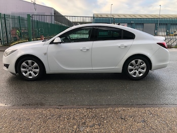 Used Vauxhall Insignia 2016 for sale - 77854359: Photo