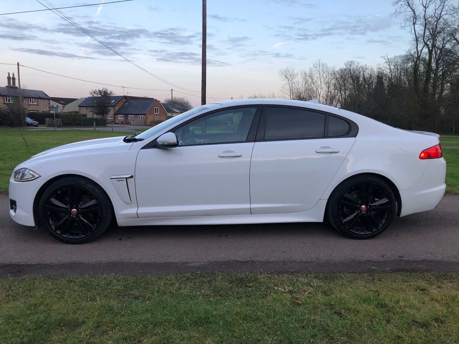 Used Jaguar XF 2014 for sale - 77716326: Photo 4