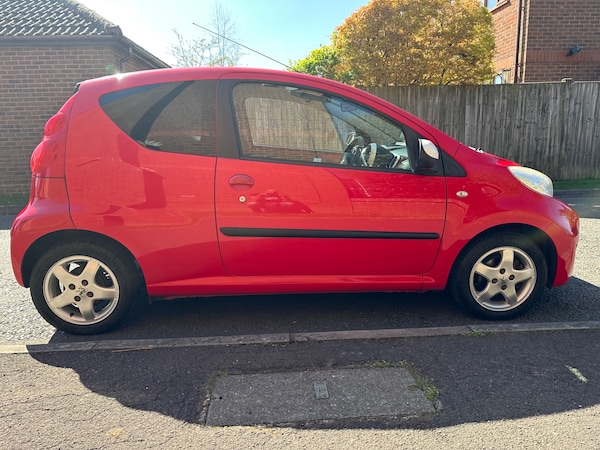 Used Peugeot 107 2011 for sale - 74366782: Photo 8