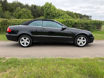 Used Mercedes-Benz CLK 2004 for sale - 78560844: Photo